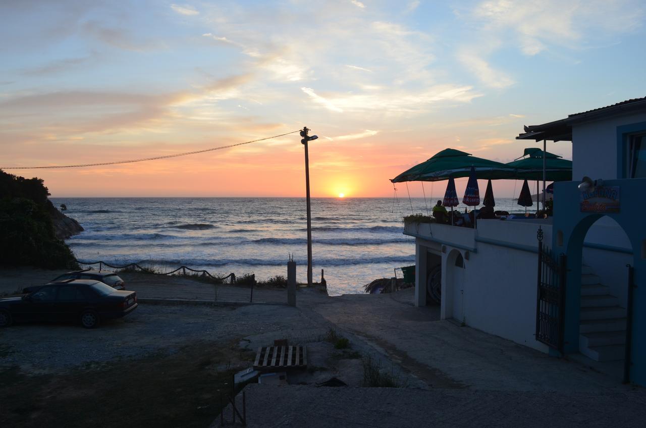 Casa Mila apartments & bungalows Ulcinj Bagian luar foto